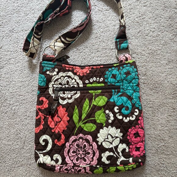 Authentic Vera Bradley Floral Quilted Crossbody Bag – EUC - Picture 2 of 6